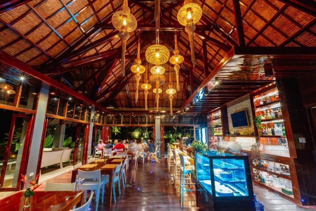 Isla Cabana Resort General Luna  Kültér fotó